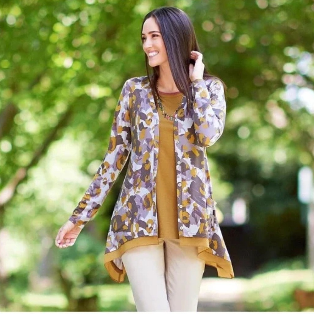 LOGO Lori Goldstein Printed Button Up Front Knit Cardigan